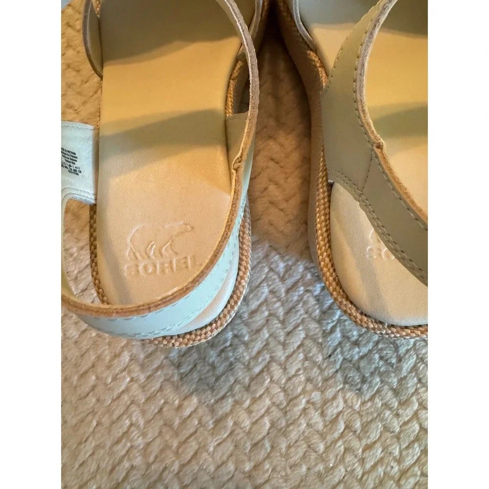 Sorel Cameron Flatform Sandal Sea Salt White Leather Wedge NL5359-191 Womens 9.5